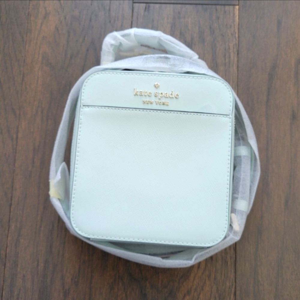 NWT Kate Spade daisy vanity mint green crossbody